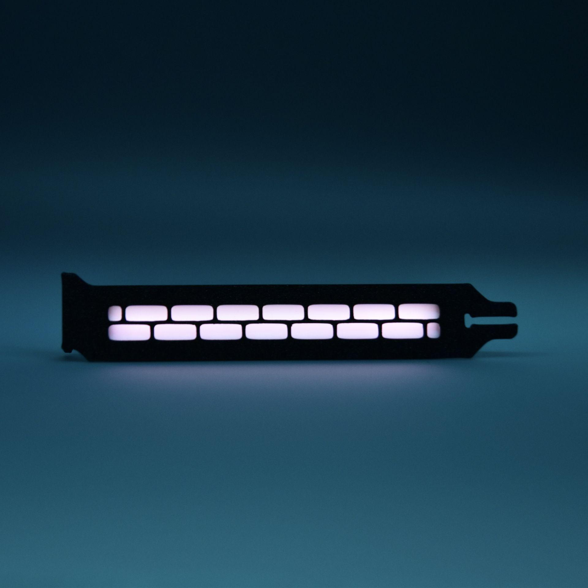 RGB Slotcover – ARGB-Beleuchtung für dein Setup.Farbe:Blockchain Slotcover Black