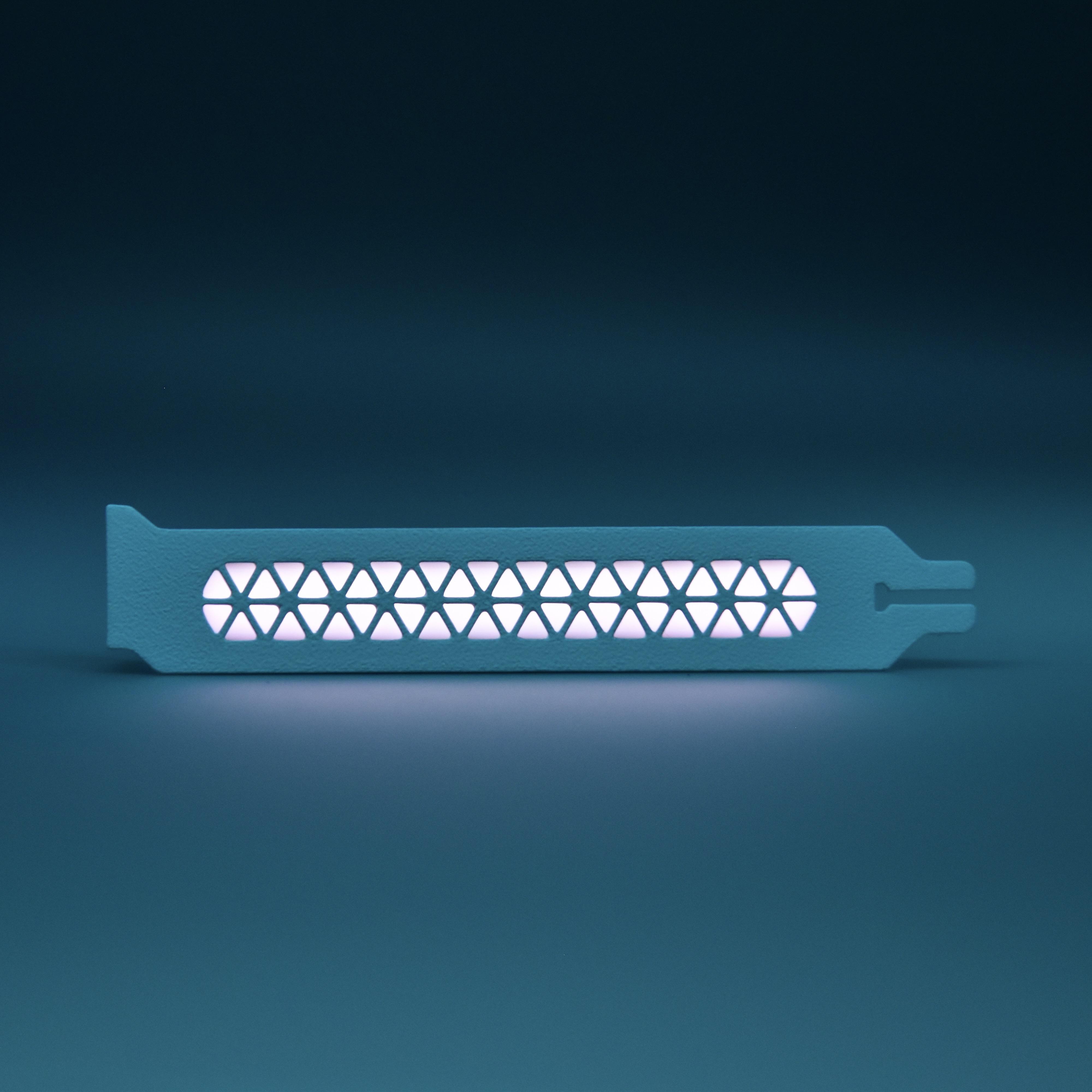 RGB Slotcover – ARGB-Beleuchtung für dein Setup.Farbe:Prism Slotcover White